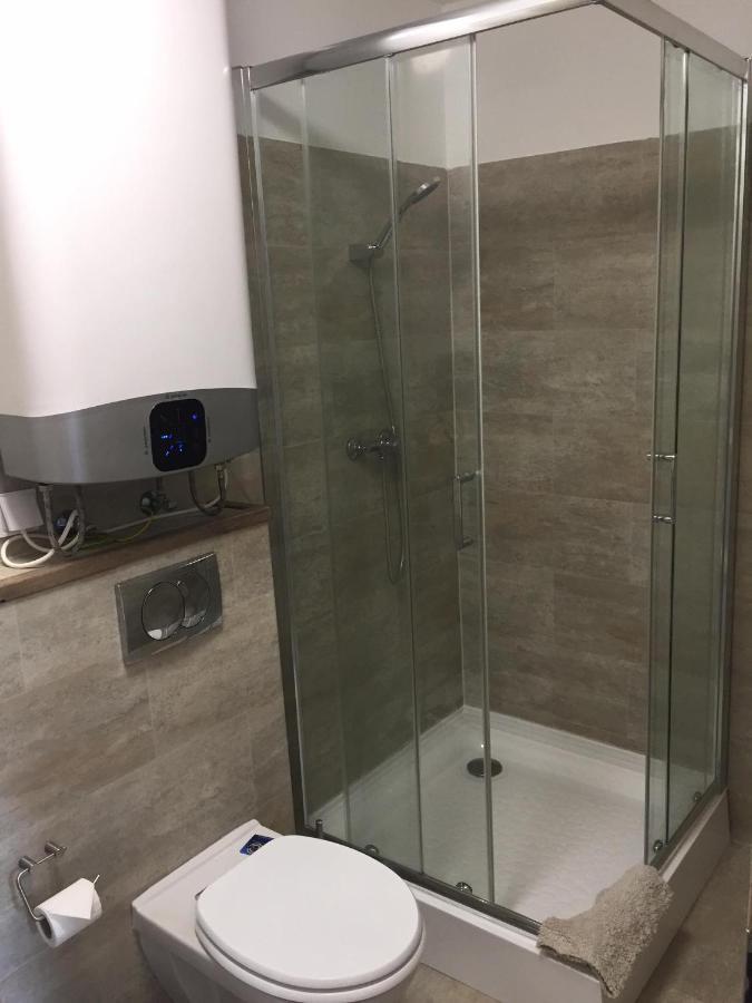 Akali Studio Apartments บาลาโตนาคาลิ ภายนอก รูปภาพ